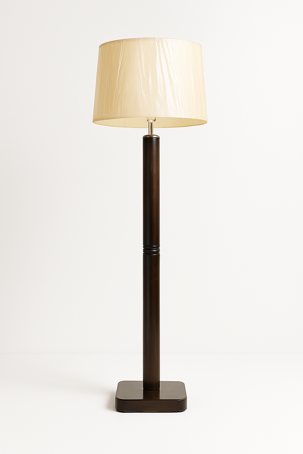 Classic Wooden Floor Lamp
