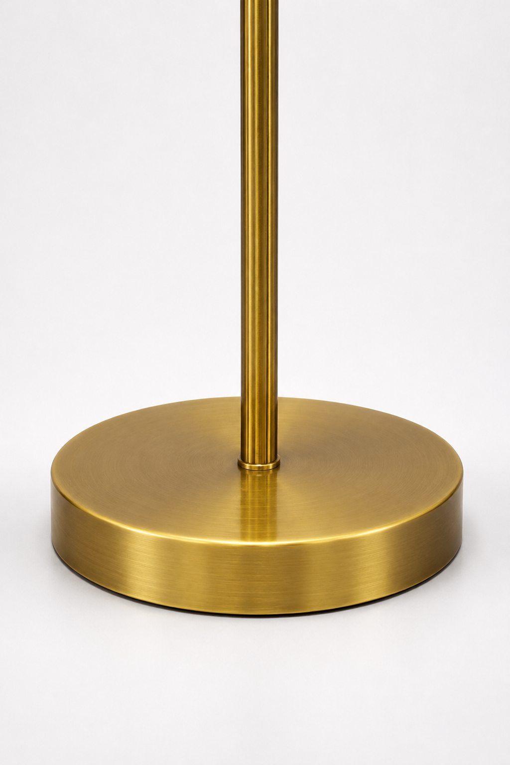 Luxe Gold Dome Table Lamp