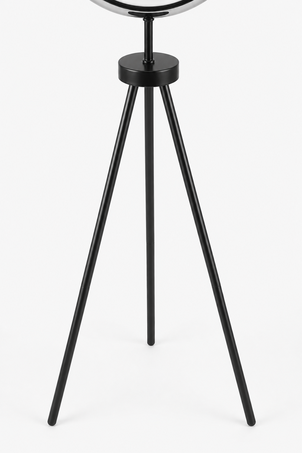 Vintage Gear Tripod Clock Lamp (Delivery In Lahore Only)